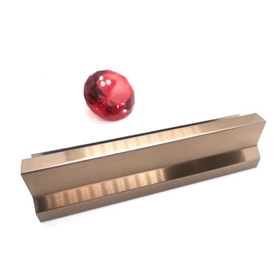 سعر جيد شرائط تشذيب من الفولاذ المقاوم للصدأ SUS ASTM بلون ذهبي شامبين وبرونزي ورمادي وفضي لتزيين بناء الفنادق الانترنت