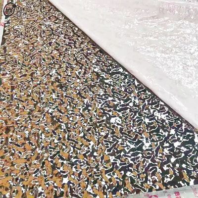 سعر جيد سقف KTV 304 كبير فضي تموجات مائية منقوشة مرآة 8k صفائح الفولاذ المقاوم للصدأ للديكور الانترنت