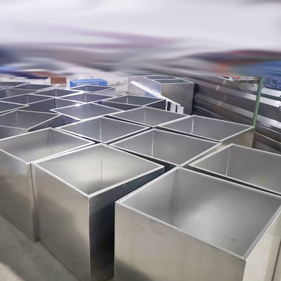 Metal Outdoor Fiberglass Clay Garden Rectangle Plant Pots Pack Big Planter Box for Hotel Villa Decoration Flower Pot