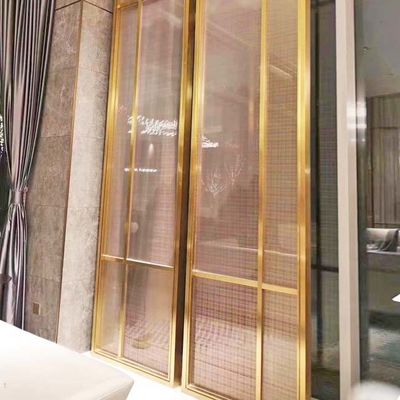 سعر جيد W450mm H2800mm داخلي الفولاذ المقاوم للصدأ شاشة التقسيم لوحات معدنية زخرفية خط شعري الانترنت