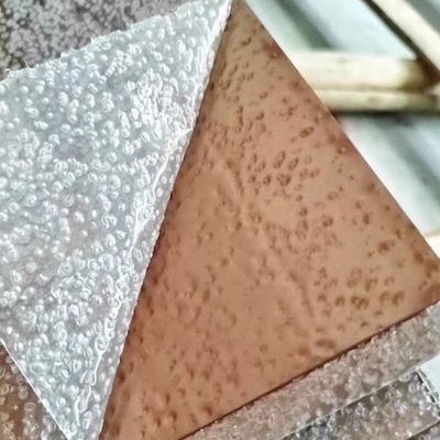 سعر جيد نمط المطرقة الفن لون صفيحة الفولاذ المقاوم للصدأ لتصميم الداخلية الانترنت