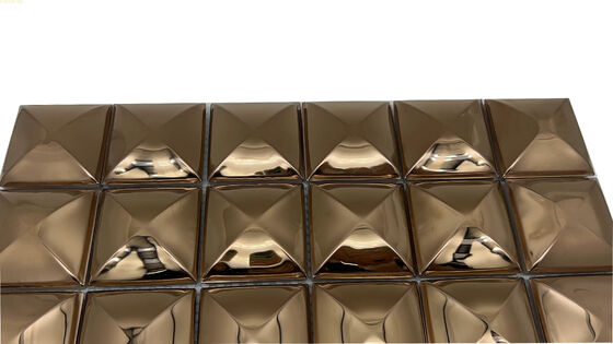 سعر جيد عالية الجودة 300*300 3D الخبز التيتانيوم المرآة 304 الفولاذ المقاوم للصدأ بلاط الفسيفساء الزخرفي الانترنت