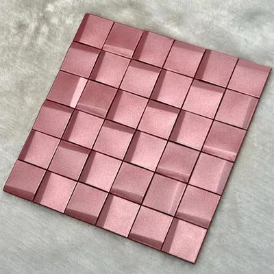 سعر جيد ASTM الفولاذ المقاوم للصدأ بلاط الفسيفساء الخلفية 300 * 300 المرايا المعدنية النهائية الانترنت