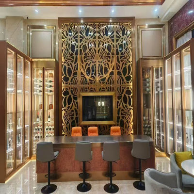 سعر جيد النوادي الخاصة خزانات العرض من الفولاذ المقاوم للصدأ للعرض في المنزل المتجر والمحلات التجارية والمكتب في مختلف الأحجام والتشطيبات الانترنت