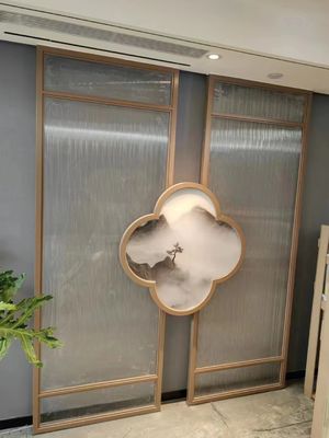 سعر جيد فاصل شاشة معدنية CNC فنية بشعار وأنماط مخصصة الانترنت