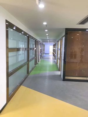 أقواس وتركيبات حاويات وخزائن الفولاذ المقاوم للصدأ