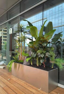 سعر جيد صندوق زرع الصلب المقاوم للصدأ مع غطاء الطحالب - الأبعاد المخصصة الانترنت