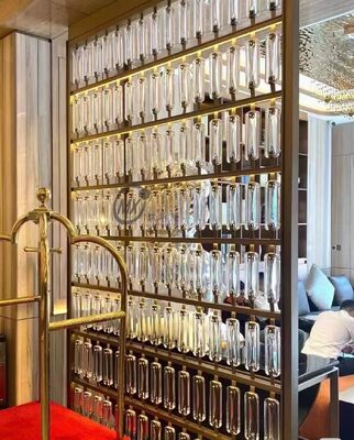 سعر جيد الحد الأدنى من PVD طلاء التيتانيوم المرآة 8k بولندية 304 الفولاذ المقاوم للصدأ شاشة تقسيم غرفة مقسم للمكتب والمنازل الانترنت